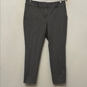 Loft black white patterned Marisa style skinny pants Size 12 EUC